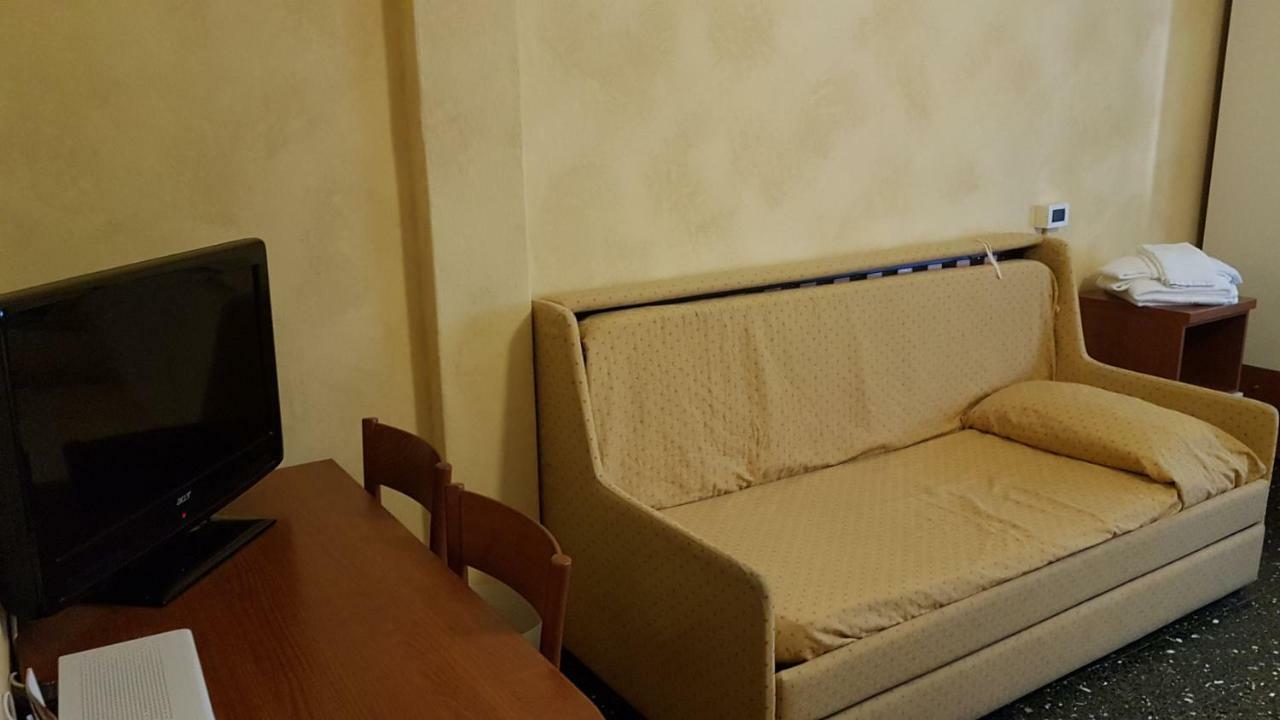 Albergo Ristorante Bergallo Tovo San Giacomo Exteriör bild