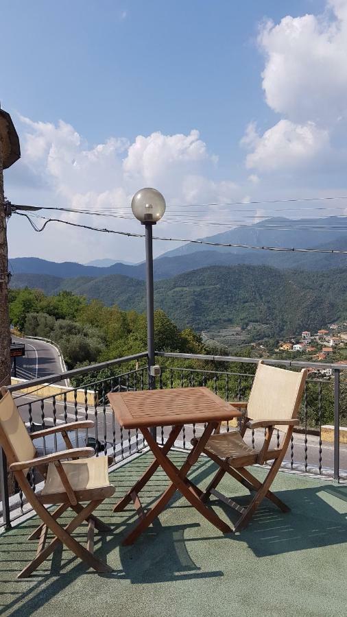 Albergo Ristorante Bergallo Tovo San Giacomo Exteriör bild