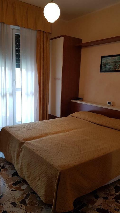 Albergo Ristorante Bergallo Tovo San Giacomo Exteriör bild